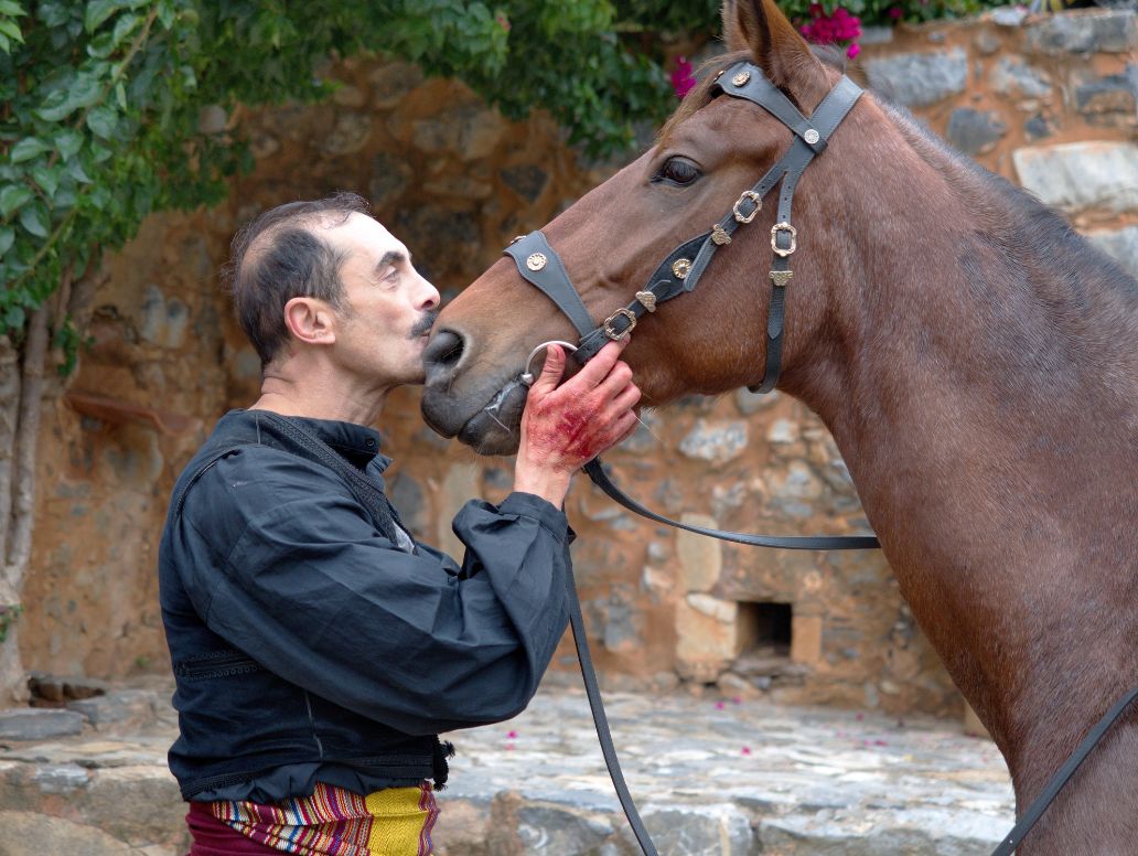 «Ακόμη κι αν κάποιος έχει υποστεί βία, είναι σαν να το ξεχνά και ανά πάσα στιγμή την αναπαραγάγει» 3