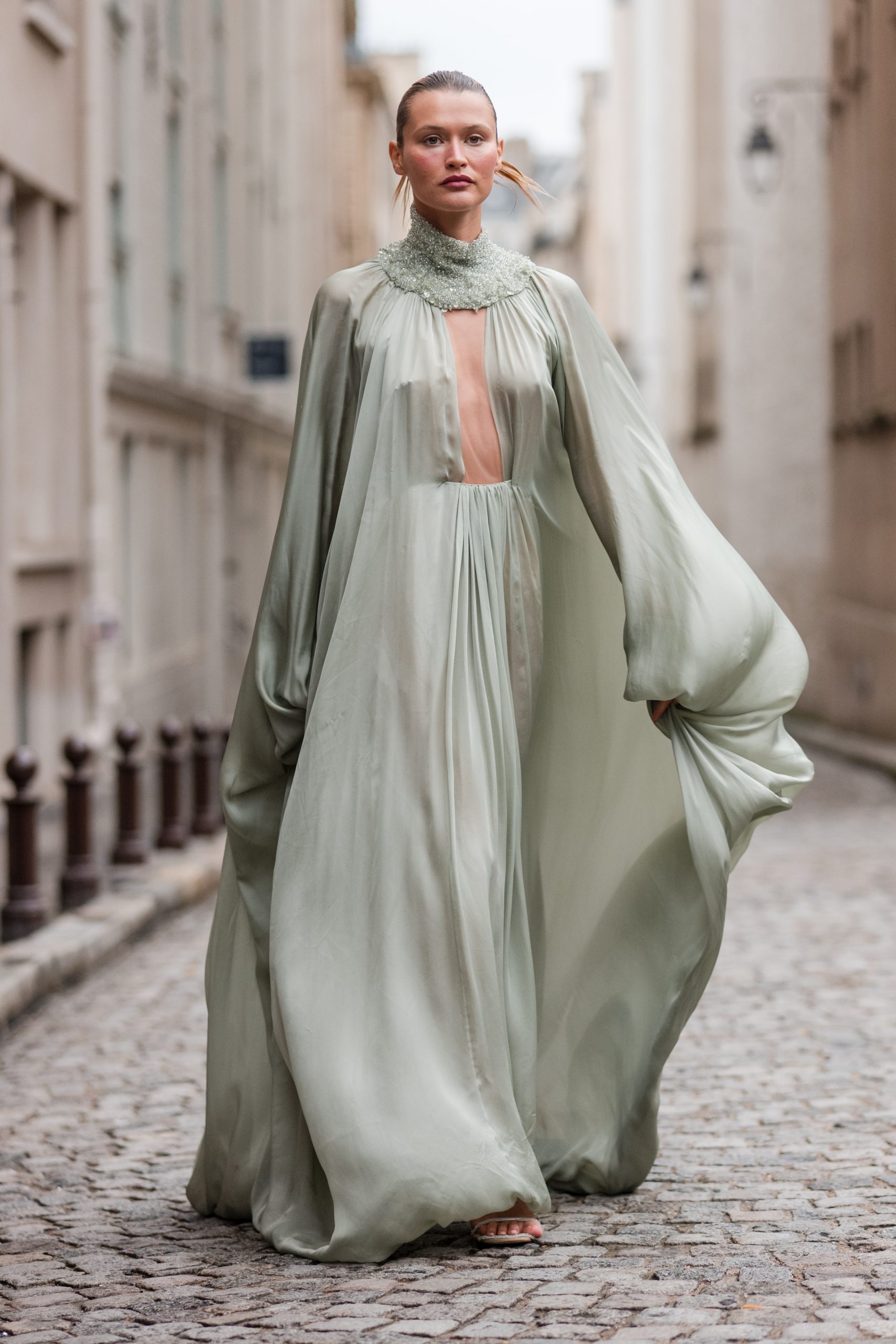 Haute Couture Week: Τα looks στο Παρίσι ανέβασαν ψηλά τον πήχη του street style 3