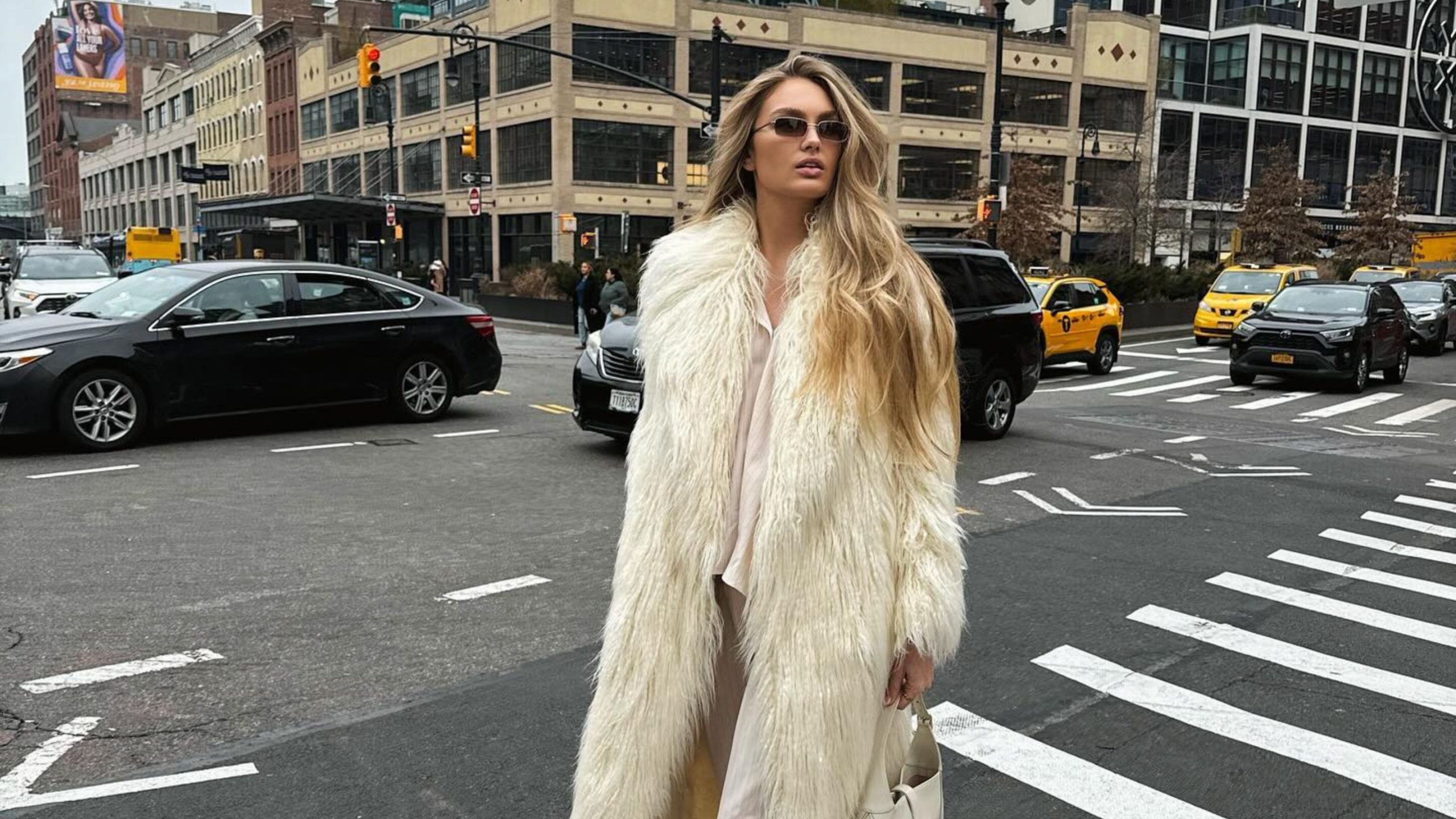 NYFW: Τα πιο κομψά street style looks από τη Νέα Υόρκη 1