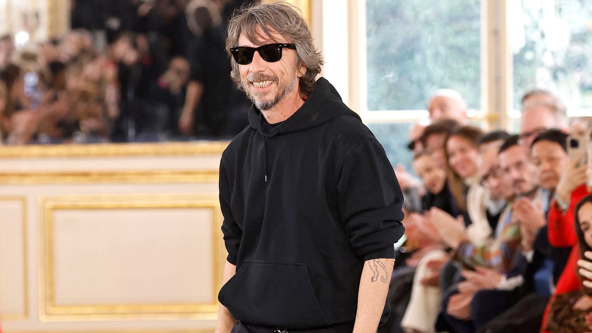 Ο Pierpaolo Piccioli εγκαταλείπει τον οίκο Valentino μετά από 25 χρόνια 1