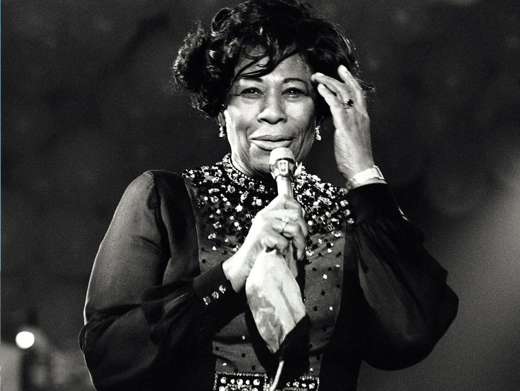 Ella Fitzgerald: Η γλυκόπικρη ιστορία της αξεπέραστης «Βασίλισσας της Jazz» 1