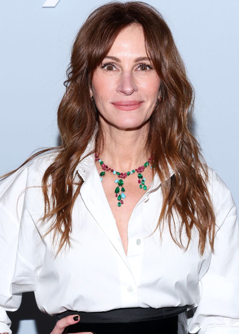 Julia Roberts: Ο hairstylist της δίνει τις καλύτερες συμβουλές για λαμπερά και υγιή μαλλιά 2