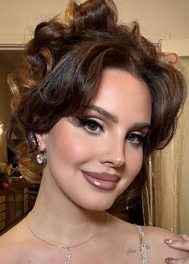 Ο makeup artist της Lana Del Rey μοιράζεται τα αγαπημένα του tricks στο μακιγιάζ 2