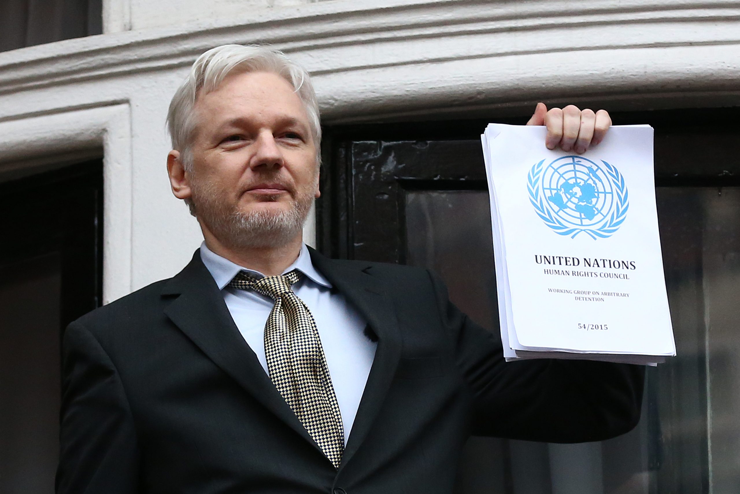 Julian Assange: Η επεισοδιακή σύλληψη, τα πέντε χρόνια στη φυλακή και η απελευθέρωση 2