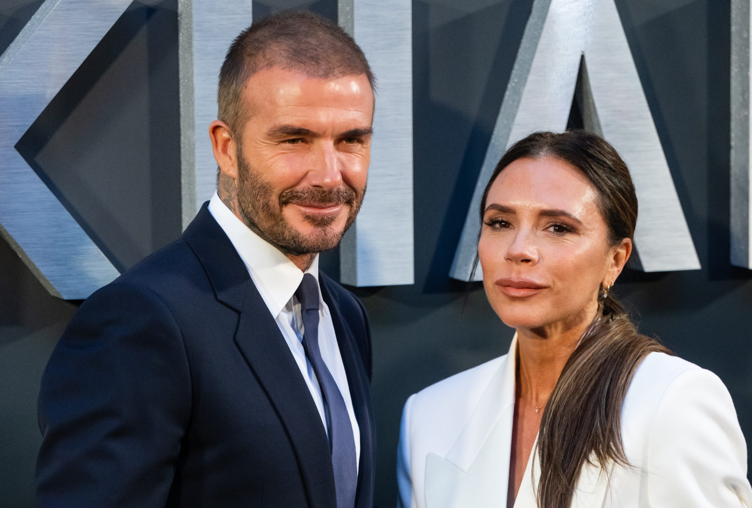 Το throwback της Victoria Beckham μας γύρισε 27 χρόνια πίσω – Εκείνη και ο David αγκαλιά στο Πορτοφίνο 1