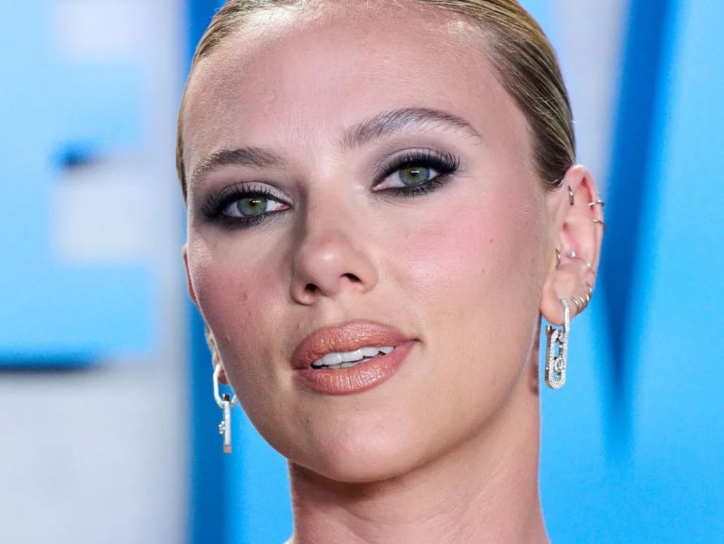 Το μακιγιάζ της Scarlett Johansson τής χάρισε τη λάμψη του παλιού Χόλιγουντ 1