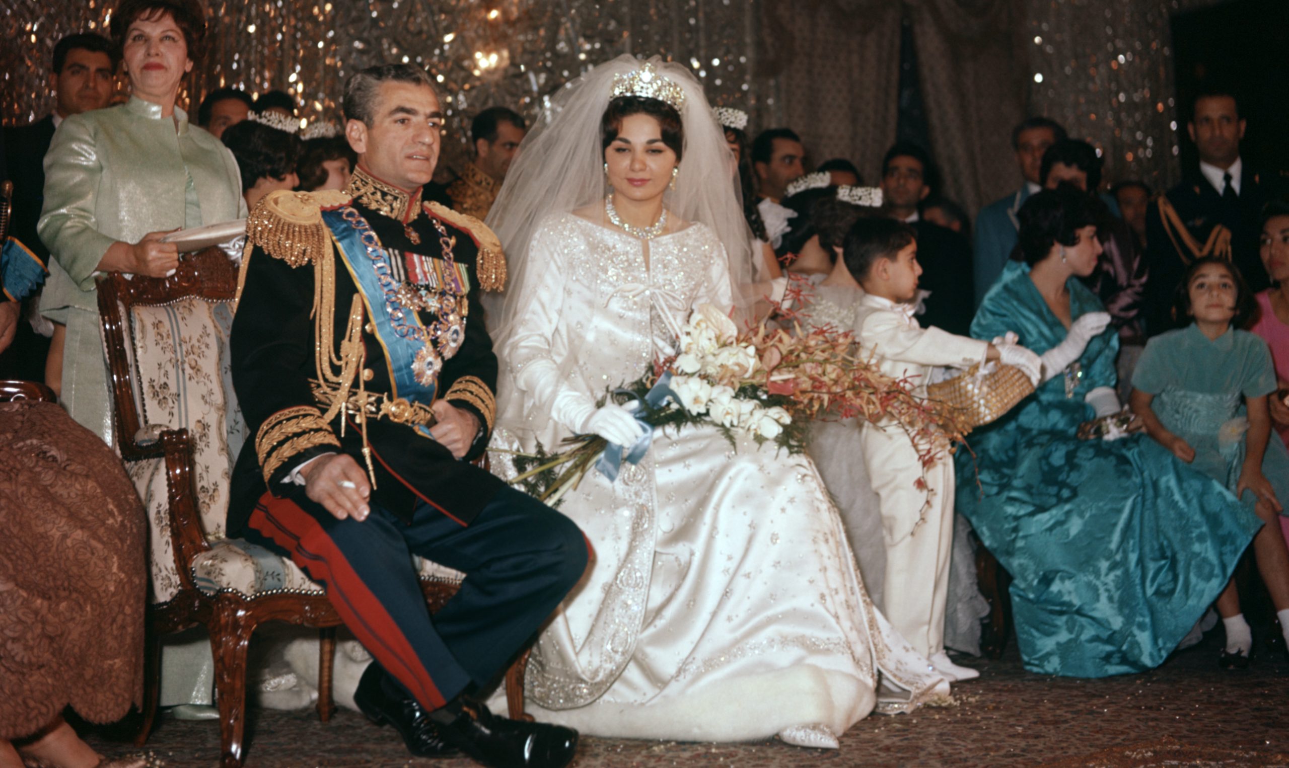 Farah Pahlavi: Η δραματική ιστορία της τελευταίας συζύγου του Σάχη της Περσίας 1