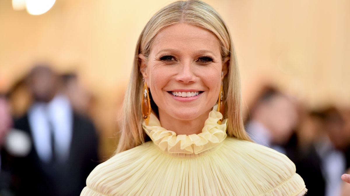 Η Gwyneth Paltrow άνοιξε τη ντουλάπα της και μας έδειξε τι θα φορέσουμε το φθινόπωρο 1