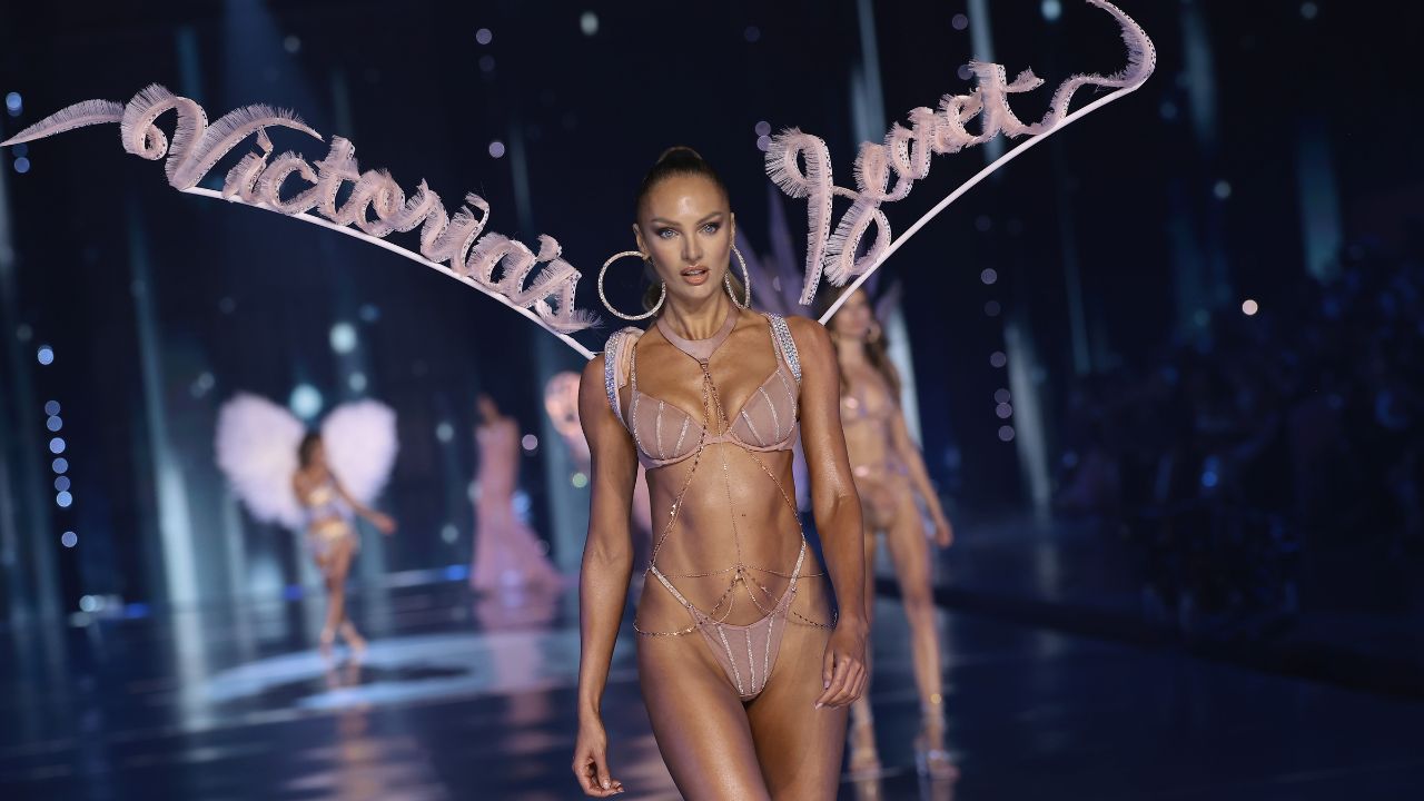 Οι προπονήσεις της Candice Swanepoel και της Adriana Lima για τη μεγάλη επιστροφή στο Victoria’s Secret σόου 1