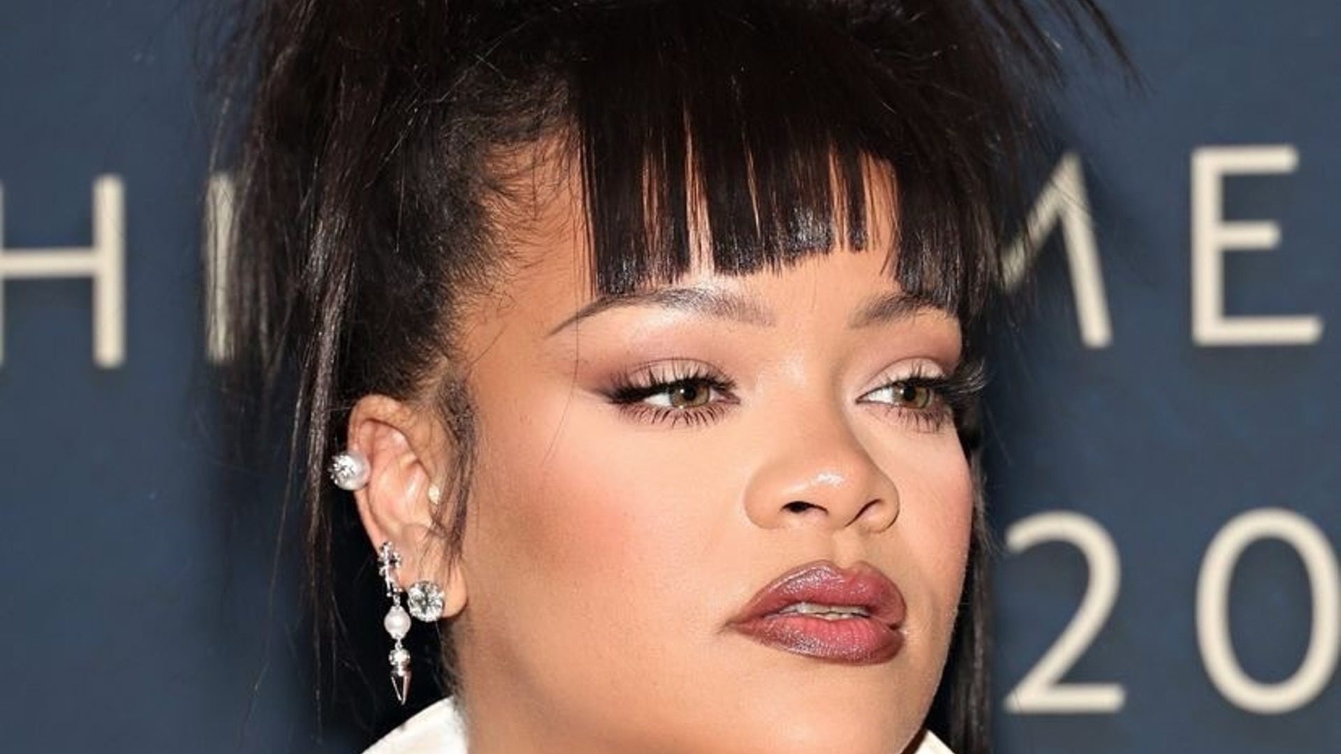 H Rihanna μόλις έκανε τις πιο cool αφέλειες που υπάρχουν 1