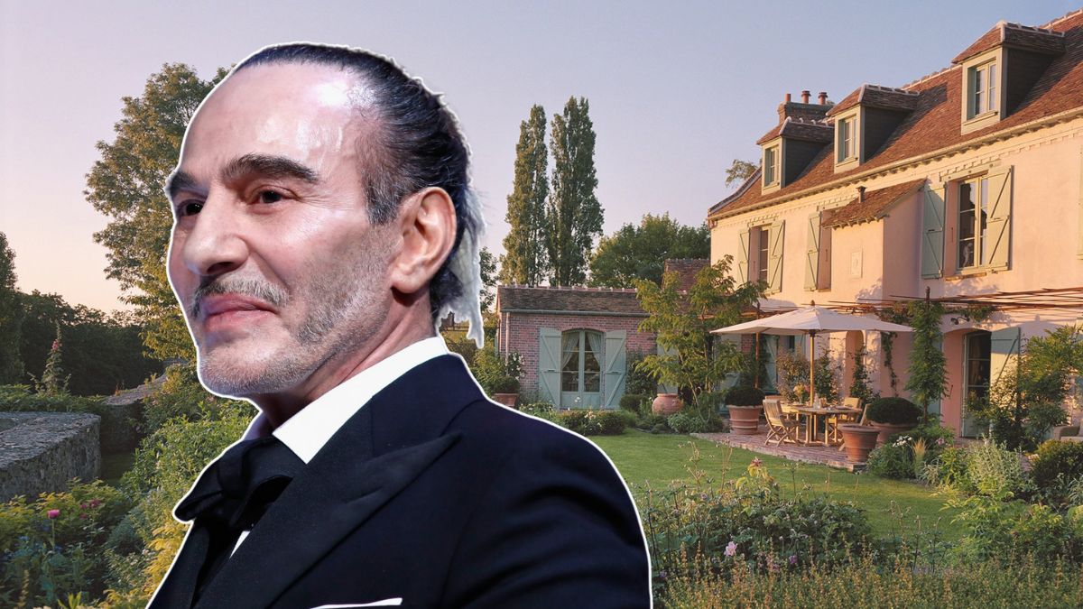 Μέσα στον «κρυμμένο» από το μάτι πύργο του John Galliano 1