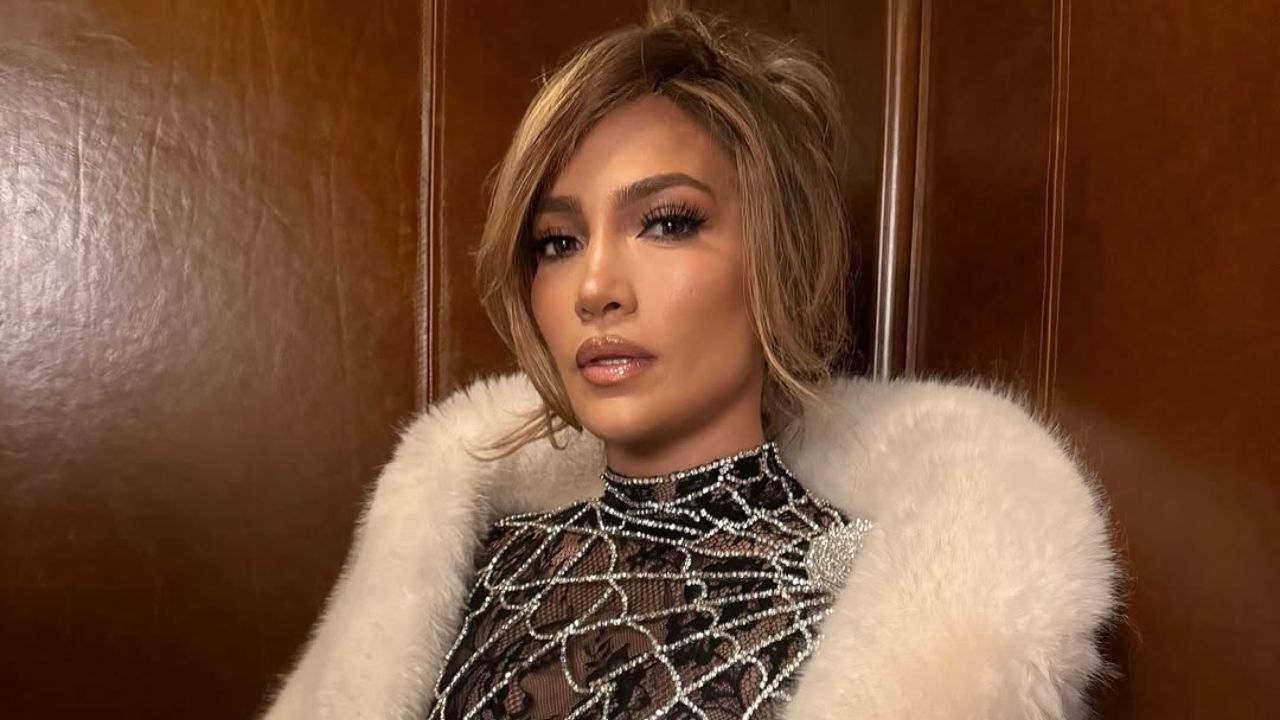 Jennifer Lopez: Συγκινημένη στην πρεμιέρα της νέας της ταινίας – «Περίμενα αυτή τη στιγμή όλη μου τη ζωή»