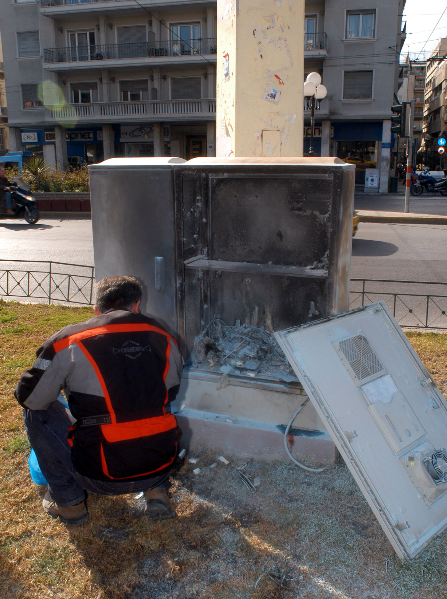 Μαγνητοφωνάκια σε ΚΑΦΑΟ του ΟΤΕ εντόπισε η ΑΔΑΕ