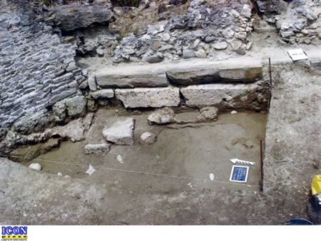 Ανακαλύφθηκε τμήμα του αρχαίου επιθαλάσσιου αμυντικού τείχους της Μυτιλήνης