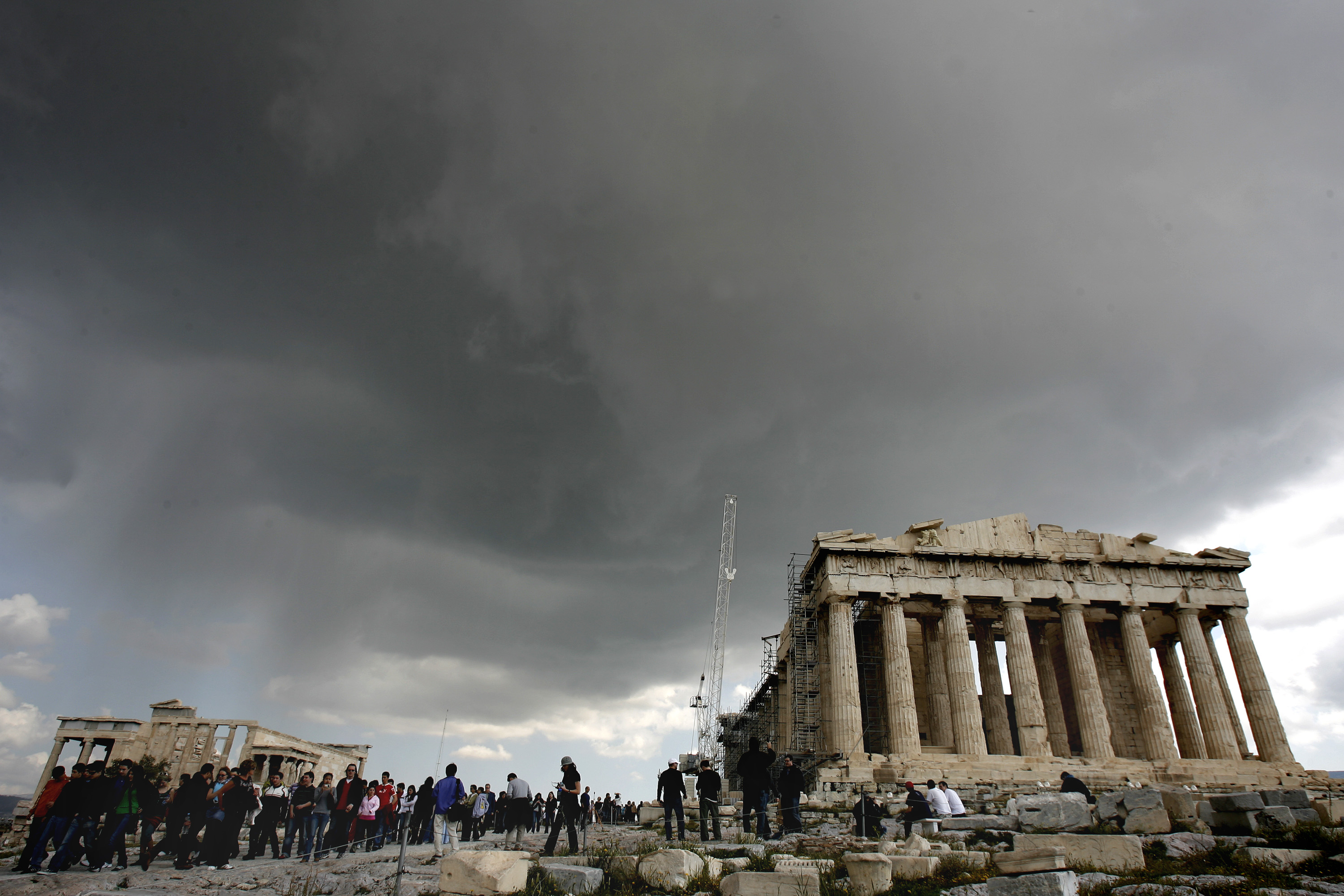 Αστατος ο καιρός σήμερα με συννεφιά και βροχές