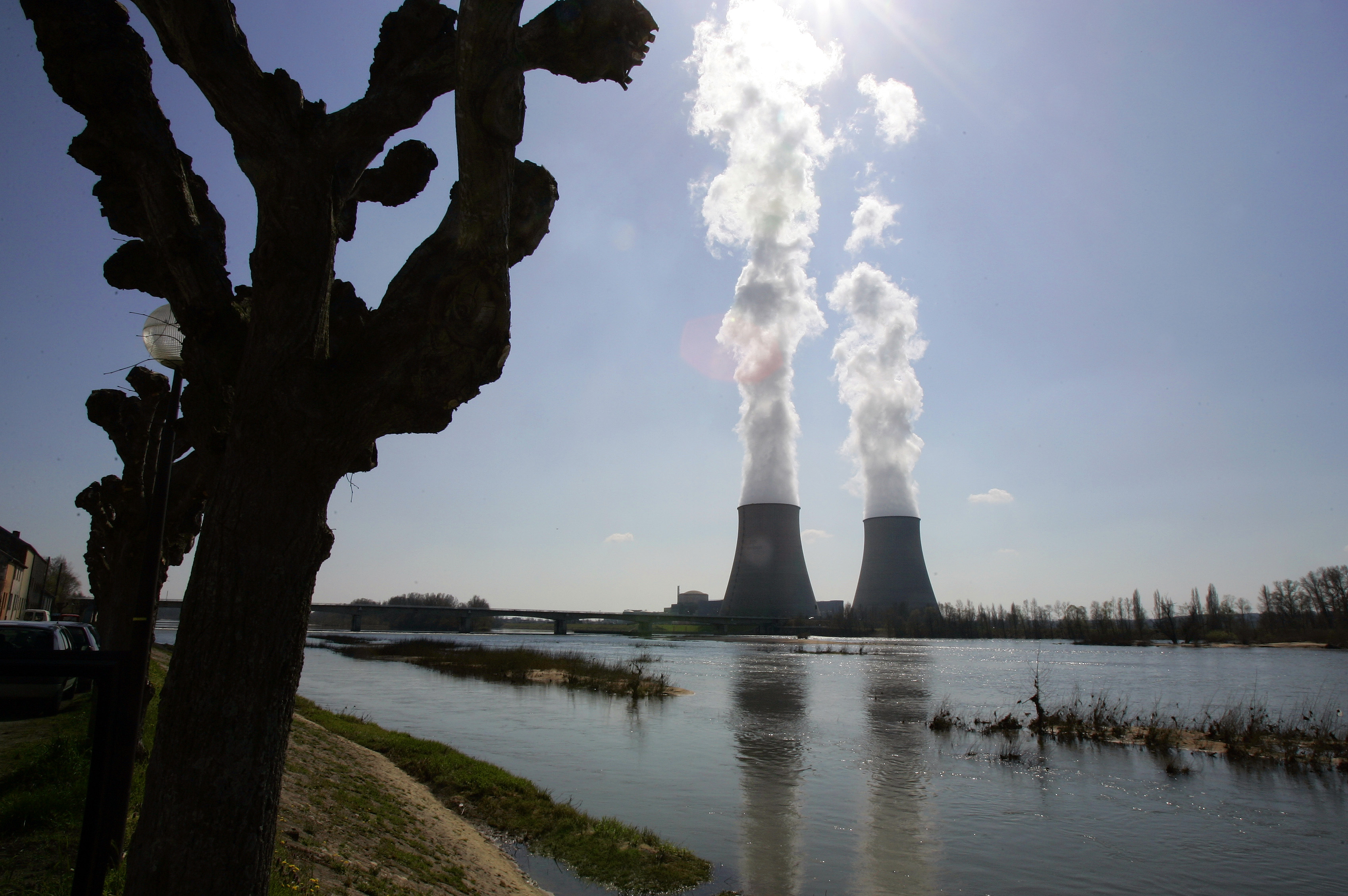 Καμία ανησυχία από το ατύχημα σε πυρηνικό εργοστάσιο στην Ουκρανία