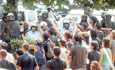 Ενταση στην απολογία  των συνεργών του Παλαιοκώστα