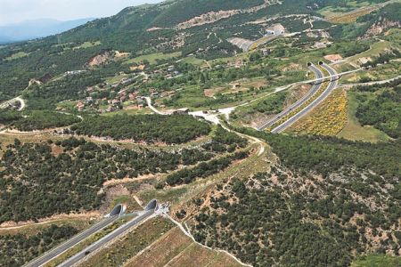 Κίνδυνος εκτροχιασμού στον διαγωνισμό της Εγνατίας οδού