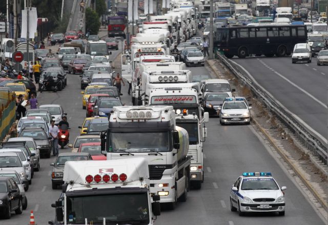 Το πολυνομοσχέδιο φέρνει χαλάρωση περιορισμών στις μεταφορές