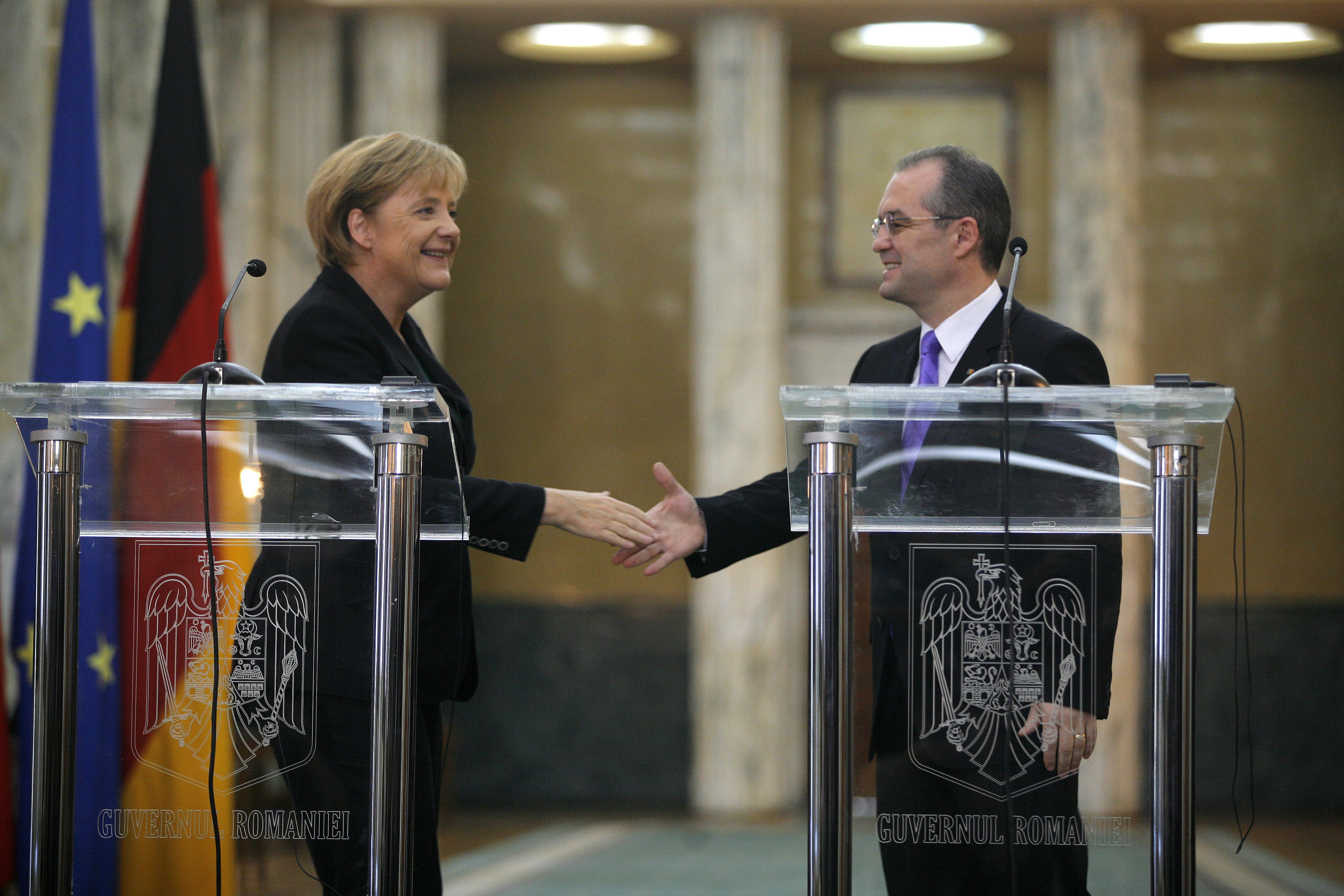 <b>Ρουμανία </b>Η Μέρκελ στηρίζει την ένταξη της χώρας στο Σένγκεν