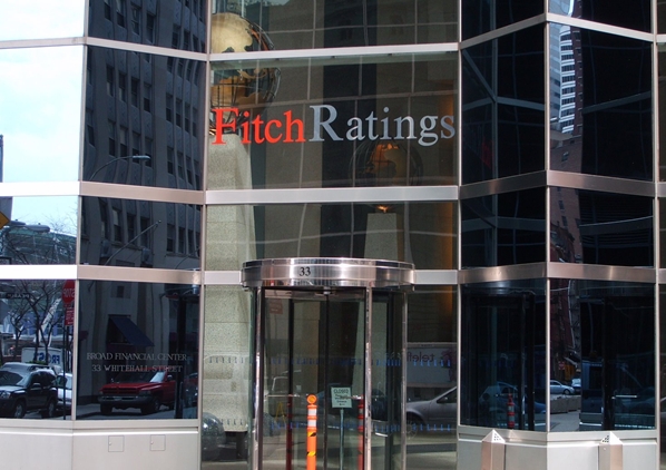 <b> Fitch</b> «Τριπλή» υποβάθμιση της πιστοληπτικής αξιολόγησης της Ιρλανδίας