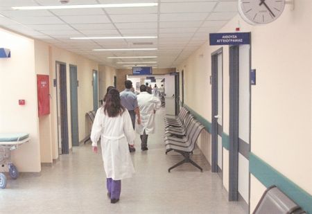 Τουρισμός και νοσοκομεία κρίνουν την πανδημία