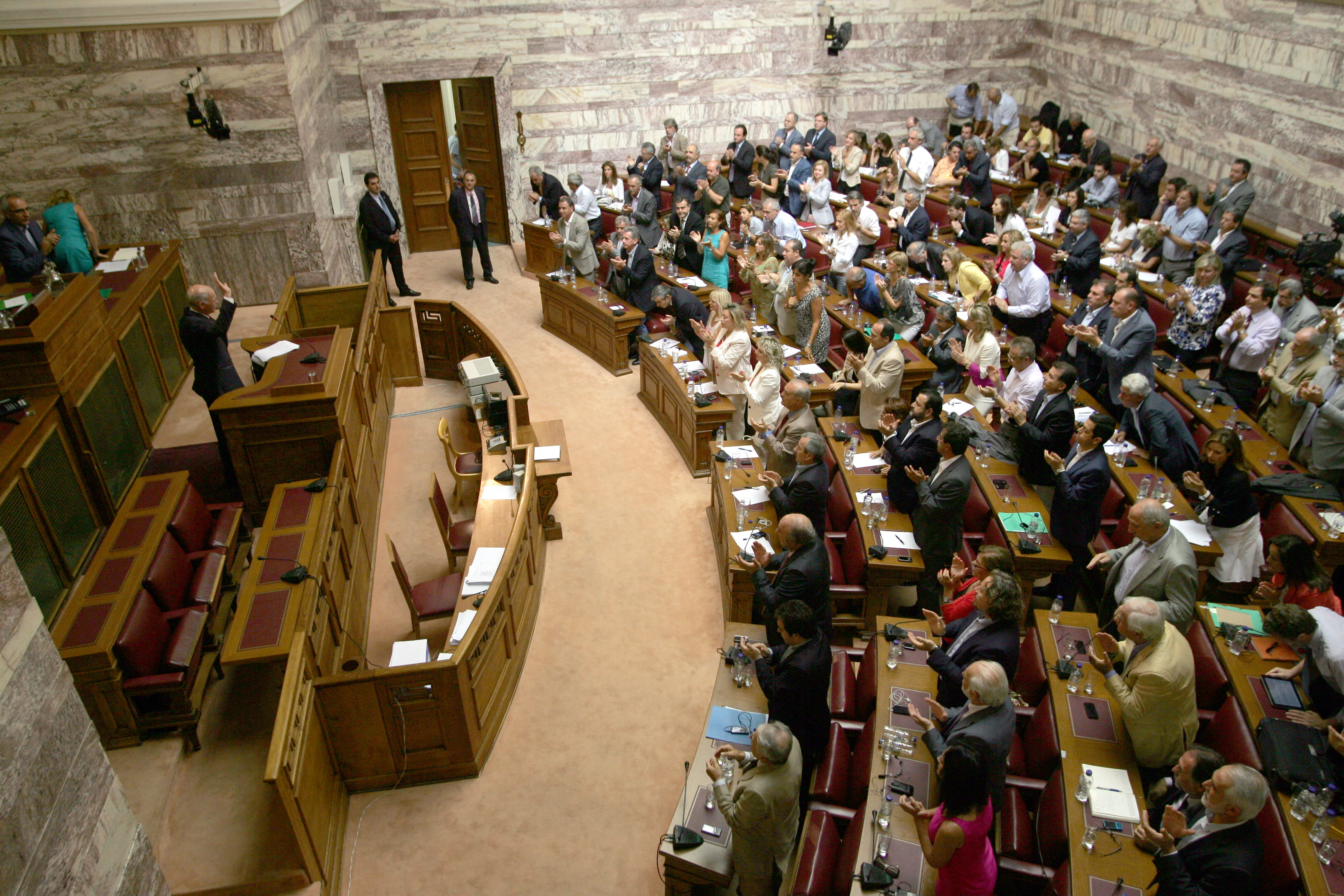 Διχόνοια και διαλυτικά φαινόμενα στην ΚΟ του ΠαΣοΚ