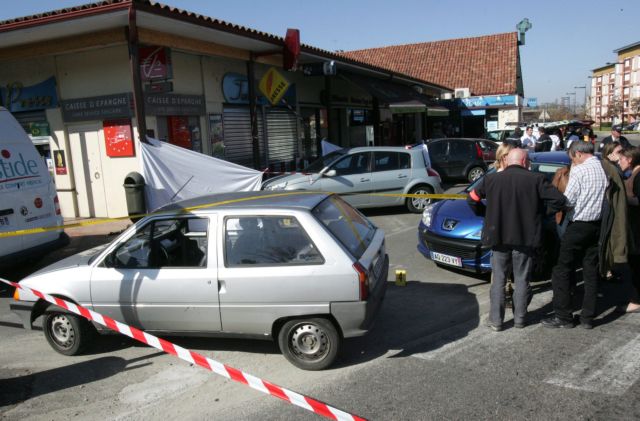 «Κανένα σενάριο δεν αποκλείεται» για τη δολοφονία των τριών Γάλλων ένστολων