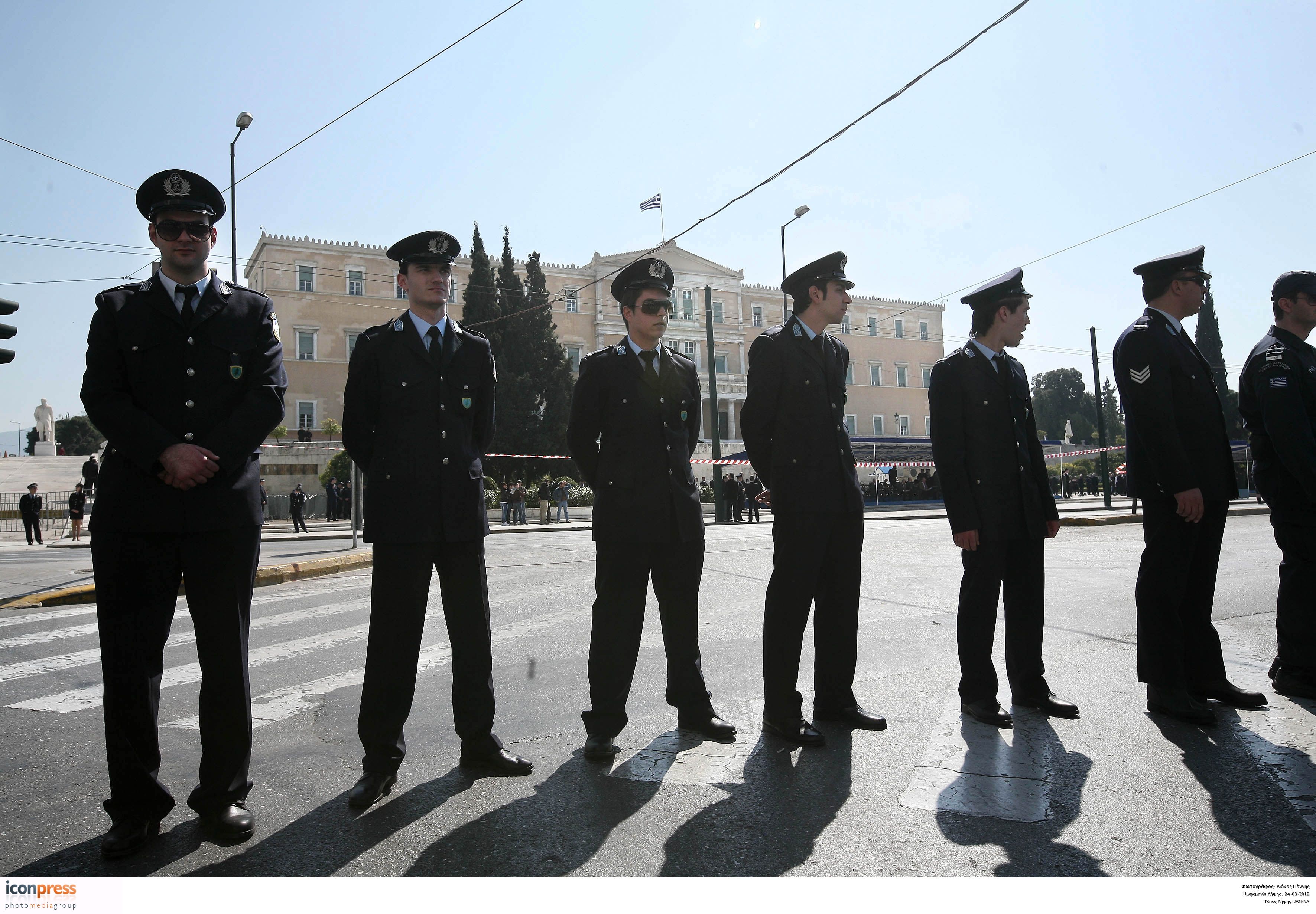 Ολοκληρώθηκε χωρίς προβλήματα η παρέλαση στην Αθήνα