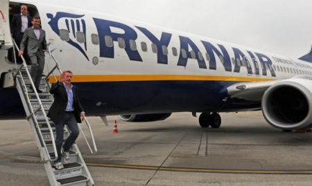 Ryanair announces six flights from Athens International Airport