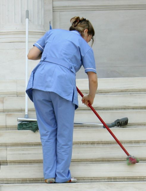 Εργασιακός μεσαίωνας με… κάλυψη Δημοσίου