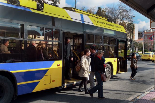 Με προβλήματα τα τρόλεϊ την Τρίτη