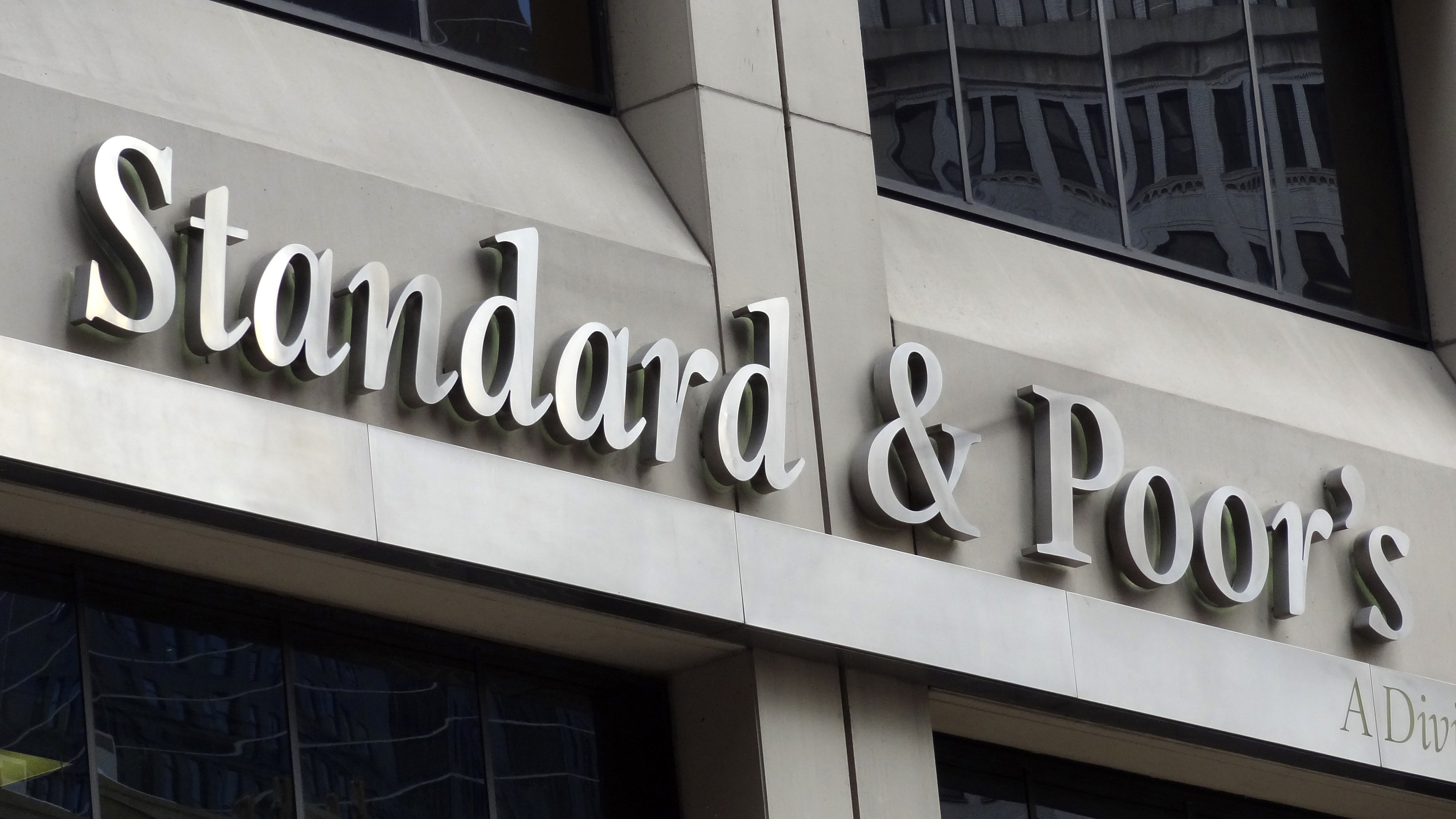 ΗΠΑ: Αγωγή κατά της Standard & Poor’s για τις υψηλές αξιολογήσεις