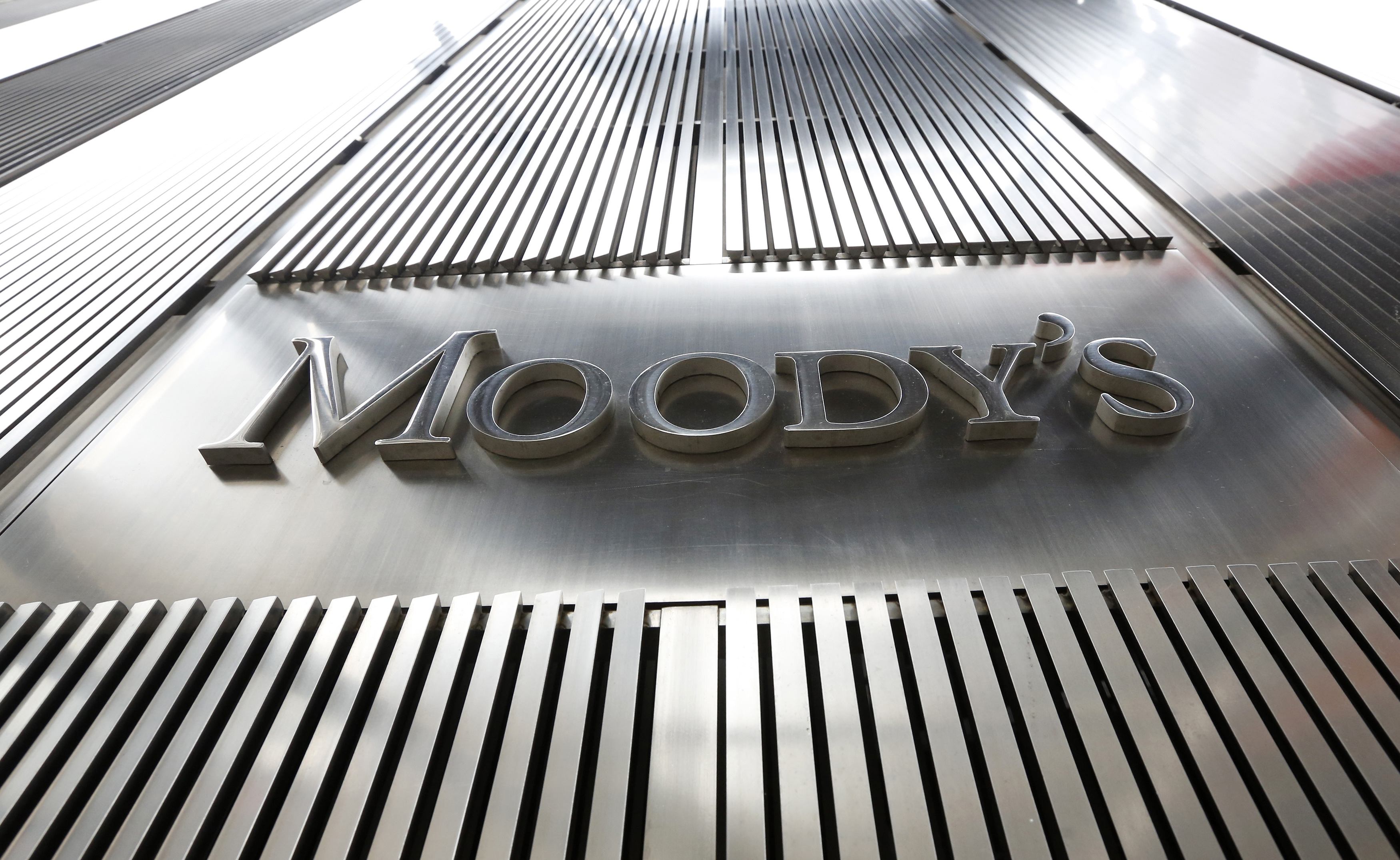 Moody’s: Πρόβλημα για τις τράπεζες ένα κούρεμα καταθέσεων στην Κύπρο