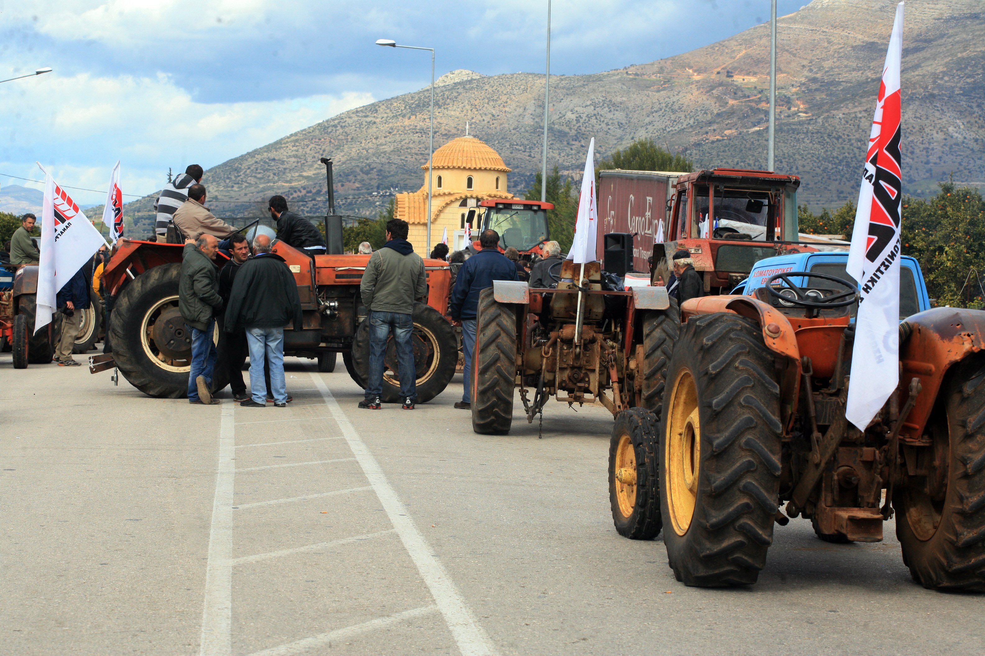 Αποχωρούν την Τετάρτη οι αγρότες από τα «μπλόκα»