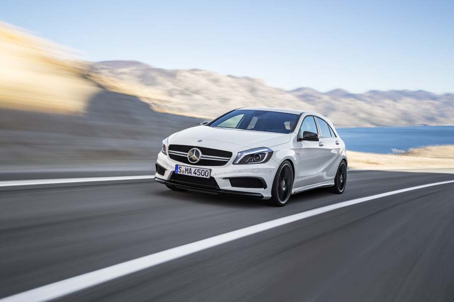 Mercedes-Benz A 45 AMG: Πανίσχυρο είδος