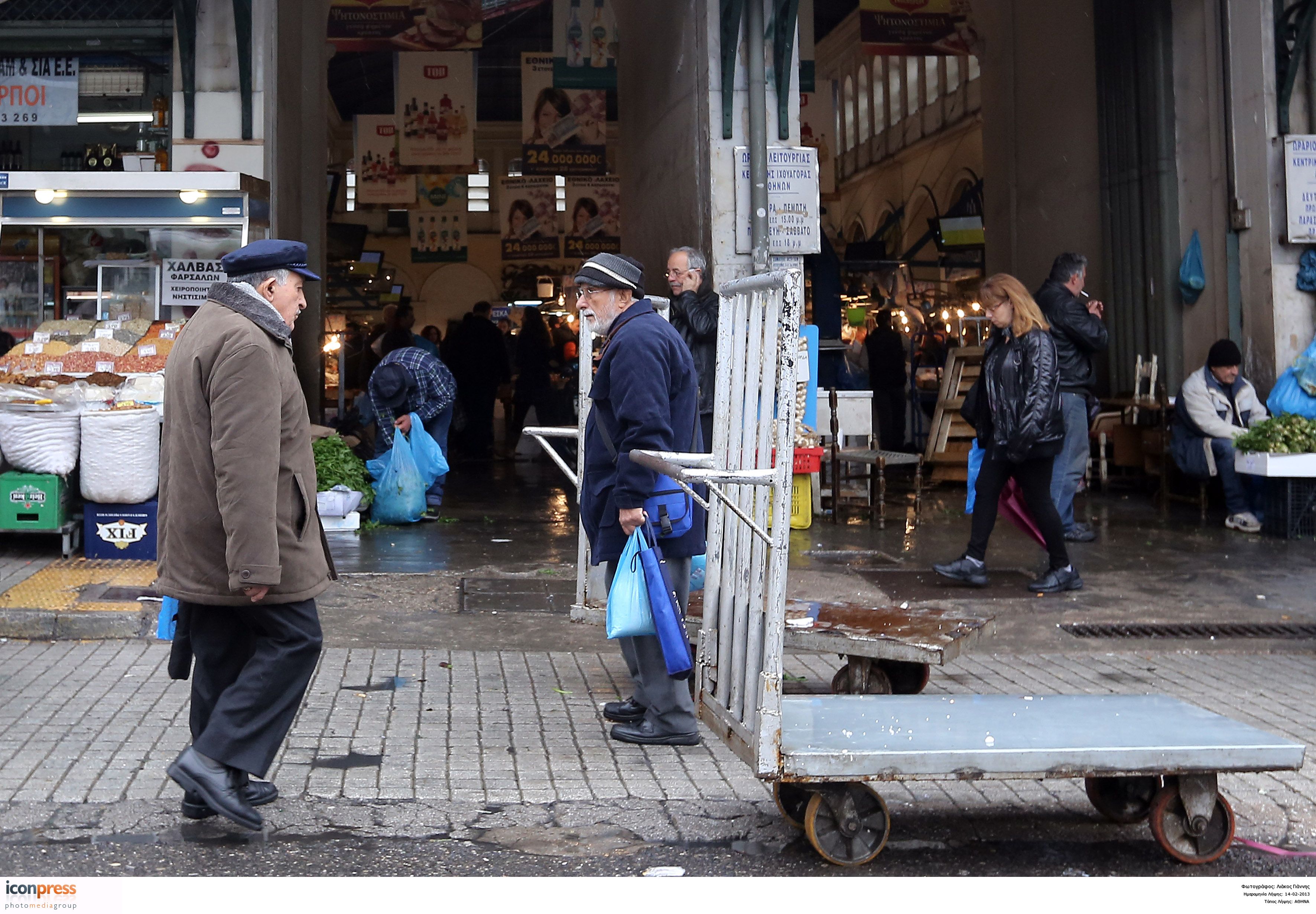 Δραστικό κούρεμα του χρέους προτείνει το ΚΕΠΕ