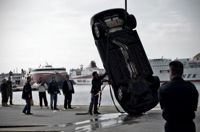 Γυναίκα πνίγηκε πέφτοντας με ΙΧ στο λιμάνι του Γραμματικού Μαραθώνα