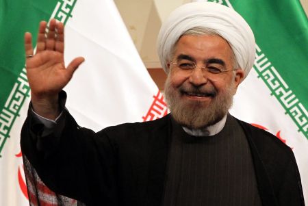 Χασάν Ροχανί: Οι ΗΠΑ επιθυμούν να προκαλέσουν ανασφάλεια στο Ιράν
