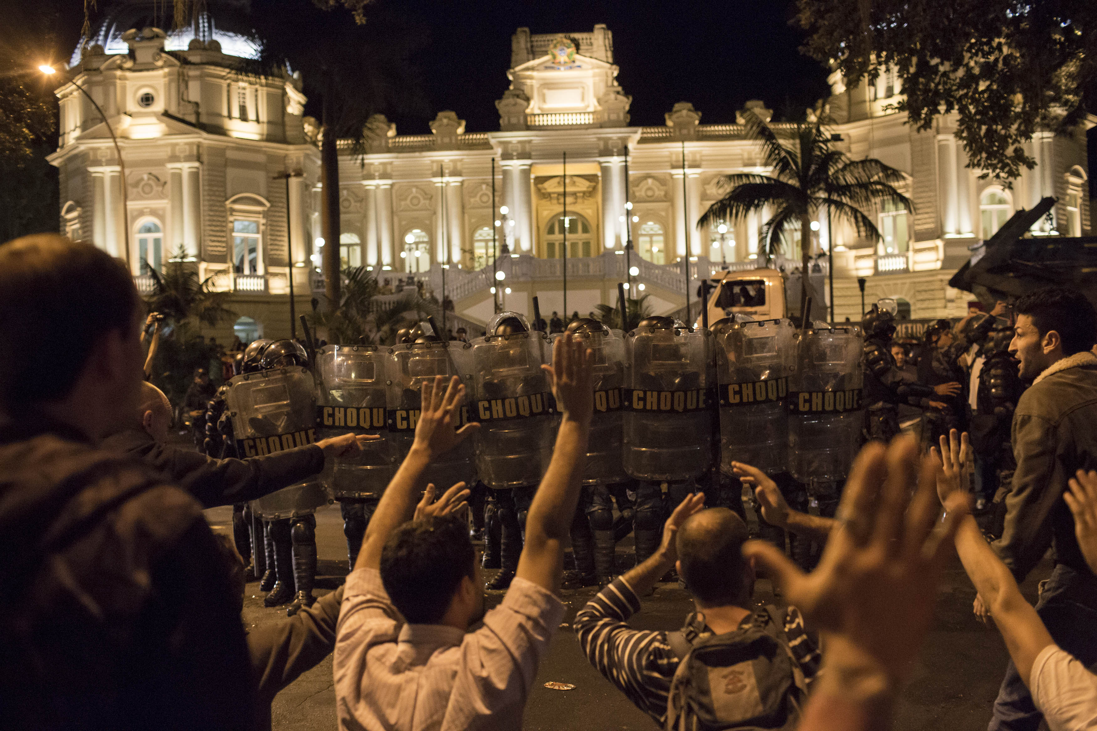 Παρέλυσε η Βραζιλία από την πρώτη, σε 22 χρόνια, γενική απεργία