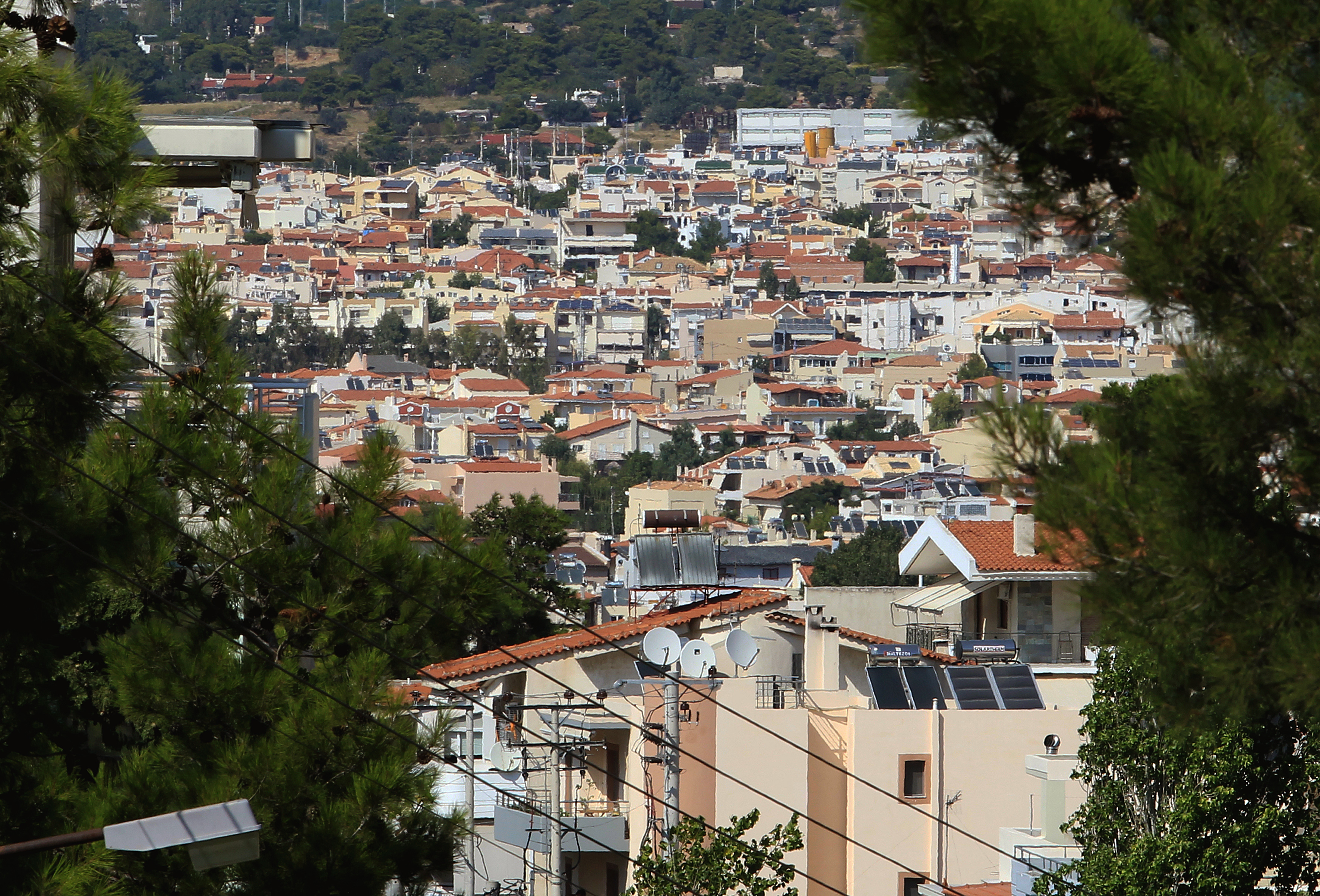 Βουλή: Αλλαγές στον ενιαίο φόρο ακινήτων