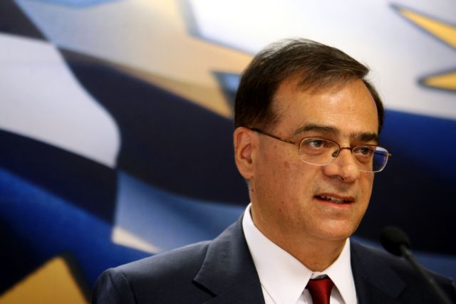 Minister of Finances to meet troika negotiators in Athens