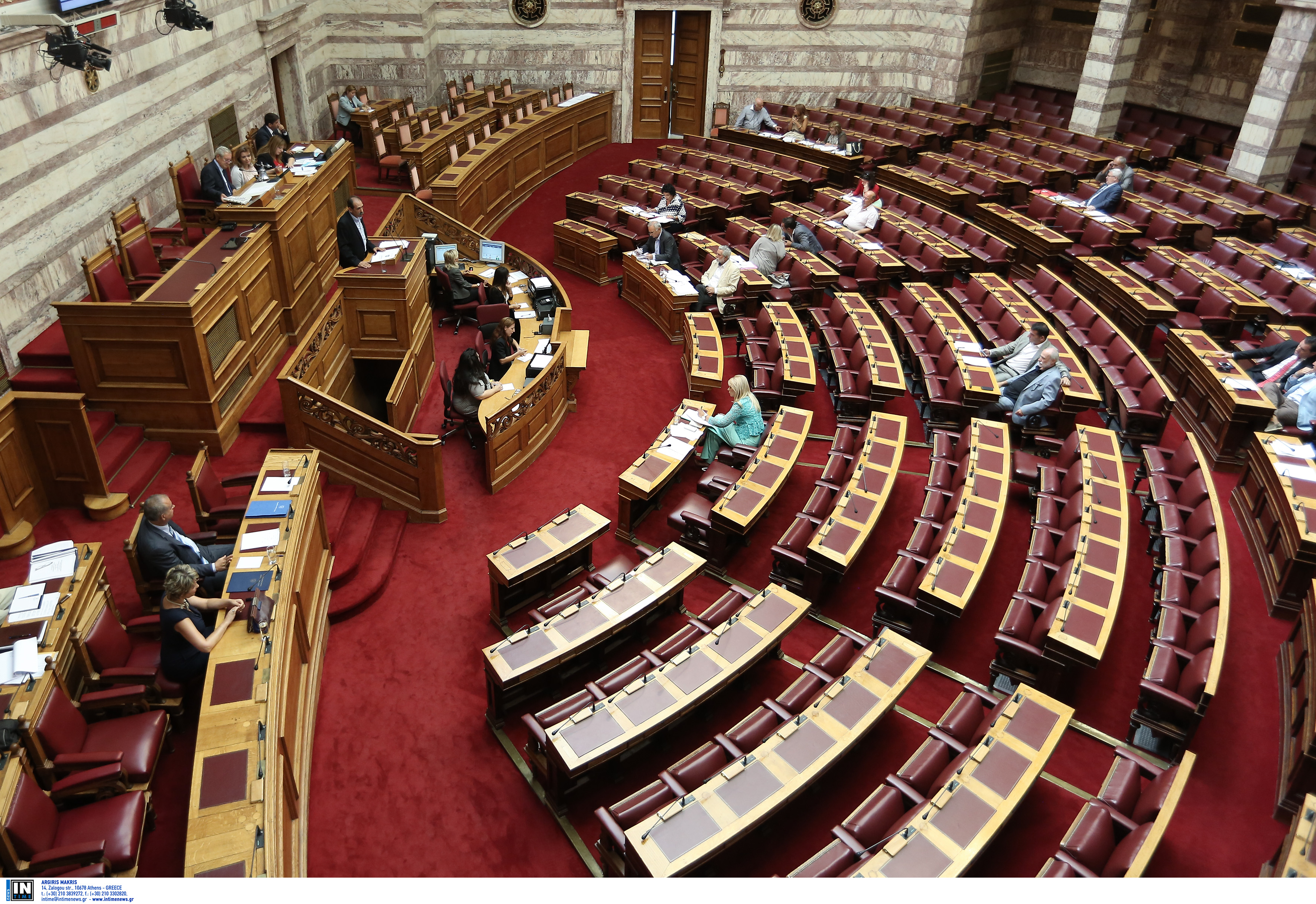 Το νομοσχέδιο για τη χρηματοδότηση των κομμάτων εισάγεται στη Βουλή
