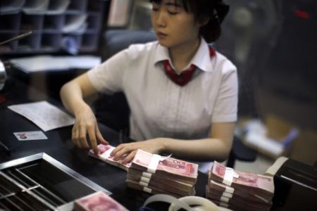 Οικονομική αντεπίθεση του Πεκίνου με αιχμή το… πετρογουάν