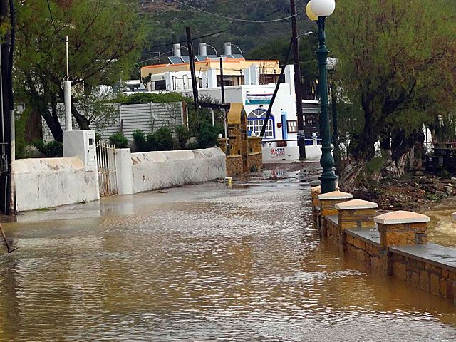 Λέρος: Σε κατάσταση έκτακτης ανάγκης λόγω πλημμυρών