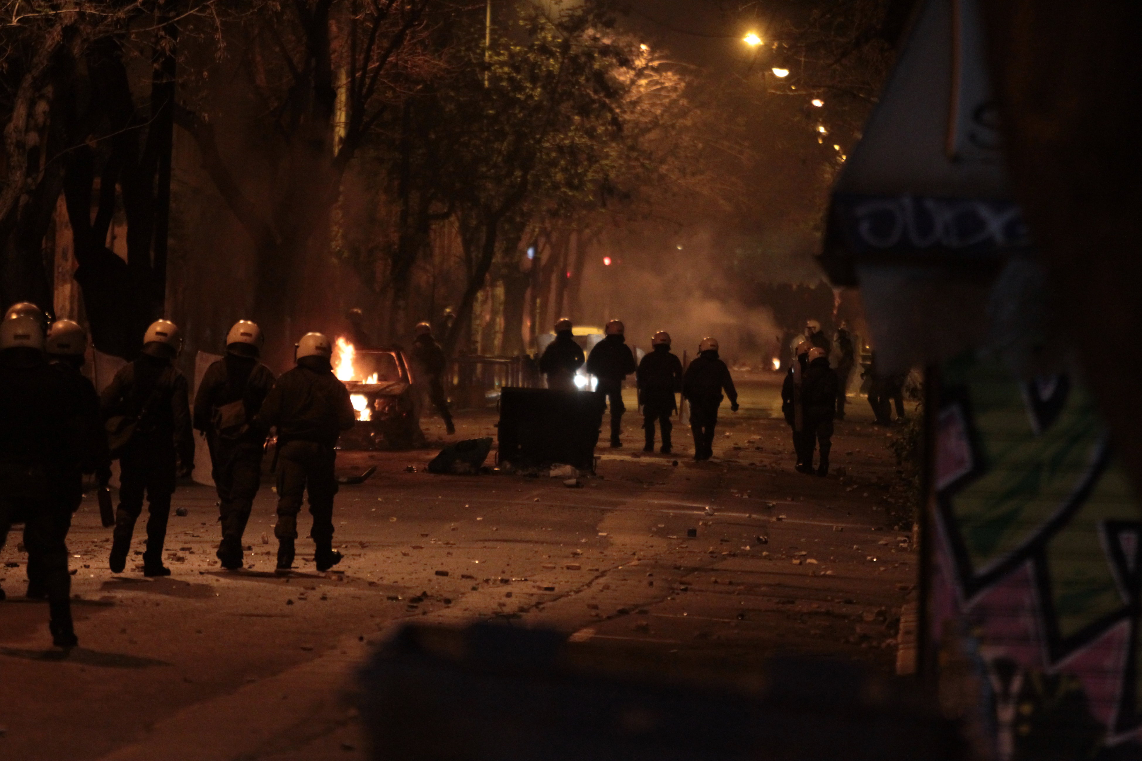 Ενταση γύρω από το Πολυτεχνείο –  Κλειστή η Πατησίων