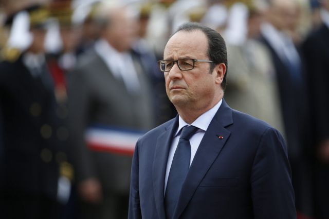 Hollande appeals for a compromise solution by Monday