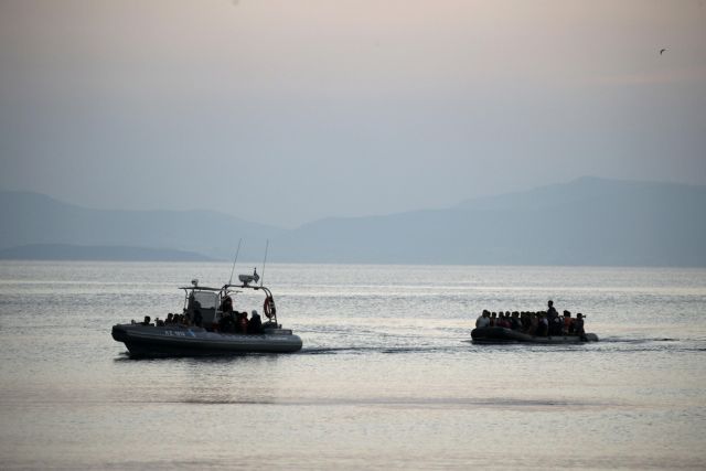 Ανετράπη σκάφος με μετανάστες, αγνοείται η τύχη ενός 15χρονου