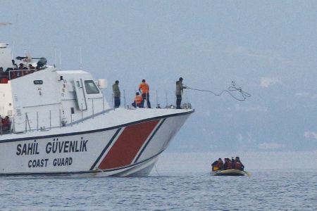 Turkish Coast Guard harasses Greek fishermen in international waters