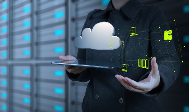 Το «υπολογιστικό σύννεφο» ωφελεί τις επιχειρήσεις